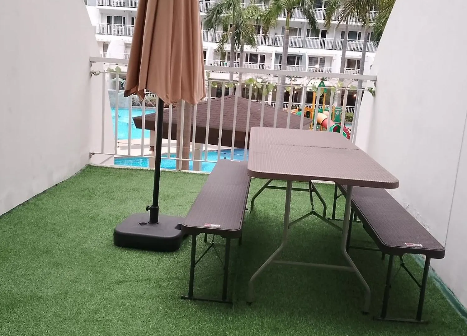 232D Pool View With Big Balcony Apartment Manila 0*,  Philippines